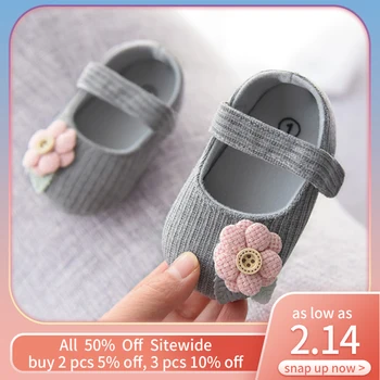 Прекрасная обувь для новорожденных девочек в цветочек, Хлопчатобумажная подошва, мягкая подошва принцессы, первые ходунки для малышей, легкая обувь для предходок для новорожденных
