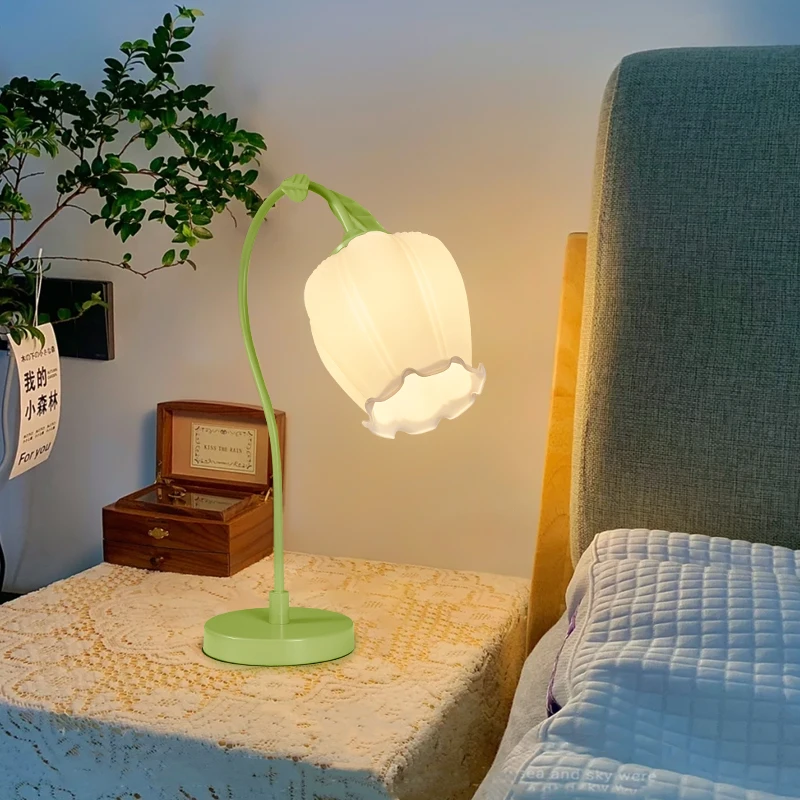 Светодиодная настольная лампа ULANI Nordic Креативное настольное освещение из зеленого стекла Современный декор для дома, гостиной, спальни, прикроватной тумбочки 1