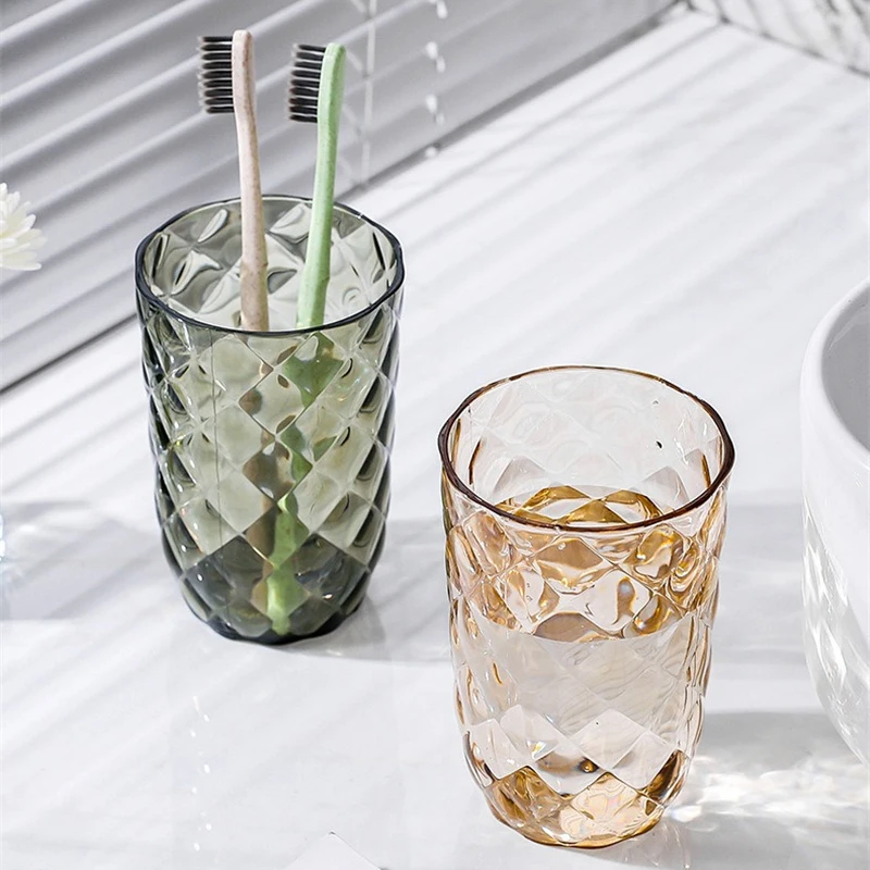 Пластиковый стаканчик для ополаскивания рта в скандинавском стиле, простой, легкий, роскошный Дизайн в форме ромба, набор для чистки зубов для пары, Семейный набор 4