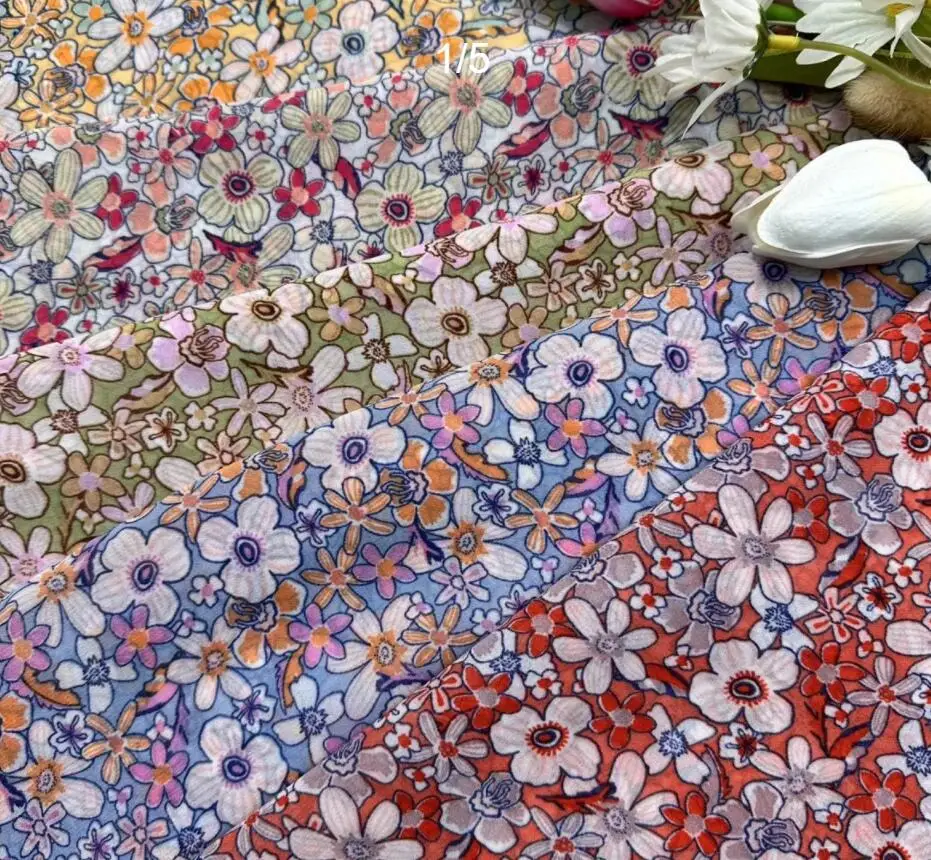 Летняя шифоновая ткань с мелким цветочным рисунком и легкой драпировкой для модной ткани для платья 0