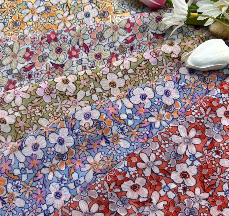 Летняя шифоновая ткань с мелким цветочным рисунком и легкой драпировкой для модной ткани для платья 1