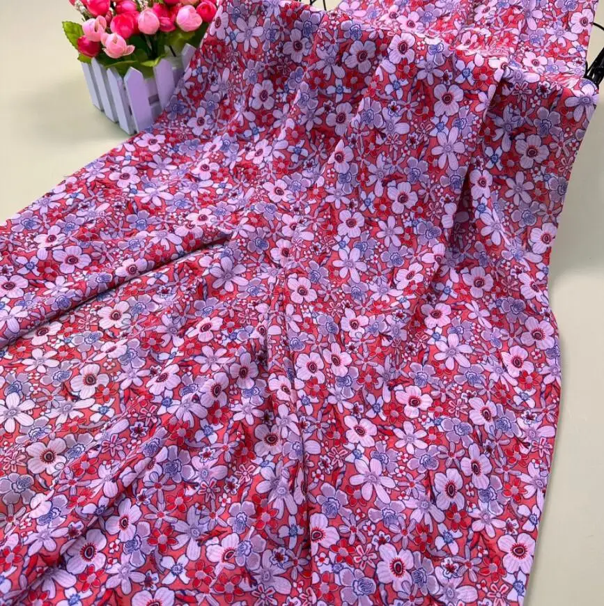 Летняя шифоновая ткань с мелким цветочным рисунком и легкой драпировкой для модной ткани для платья 2
