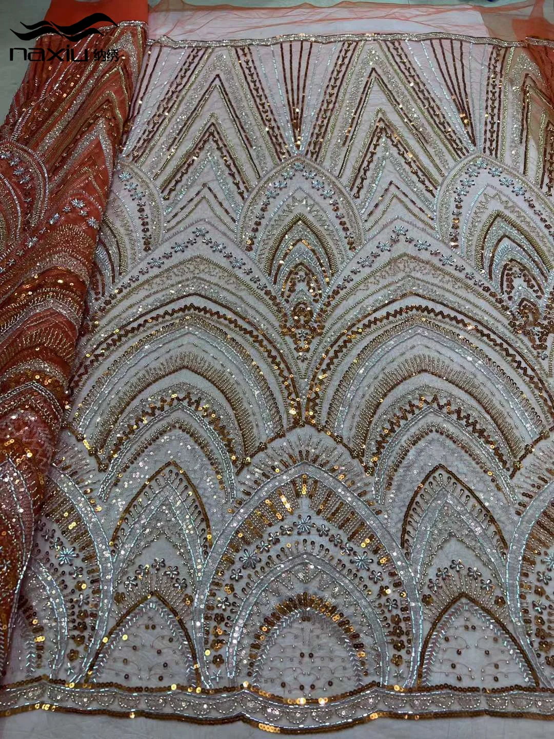 Madison France Высококачественная кружевная ткань ручной работы, расшитая бисером, Нигерийская вышивка 3D бисером с пайетками, сетчатая кружевная ткань для свадебного платья 2