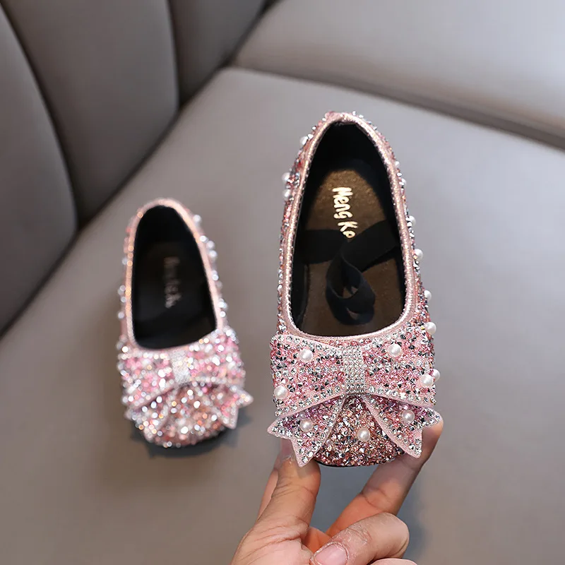 Весна Осень Кожаные туфли для девочек Принцесса Со стразами и бантом Дизайнерская обувь для подиума Детская Модная Свадебная обувь G06143 1