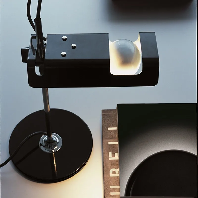 Торшер Oluce Spider Металлический светильник скандинавского дизайна, черно-Белая хромированная лампа Led E27, Прикроватная лампа для чтения в гостиной, кабинете, спальне 2