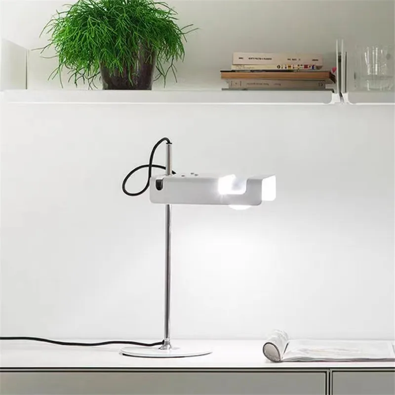 Торшер Oluce Spider Металлический светильник скандинавского дизайна, черно-Белая хромированная лампа Led E27, Прикроватная лампа для чтения в гостиной, кабинете, спальне 3
