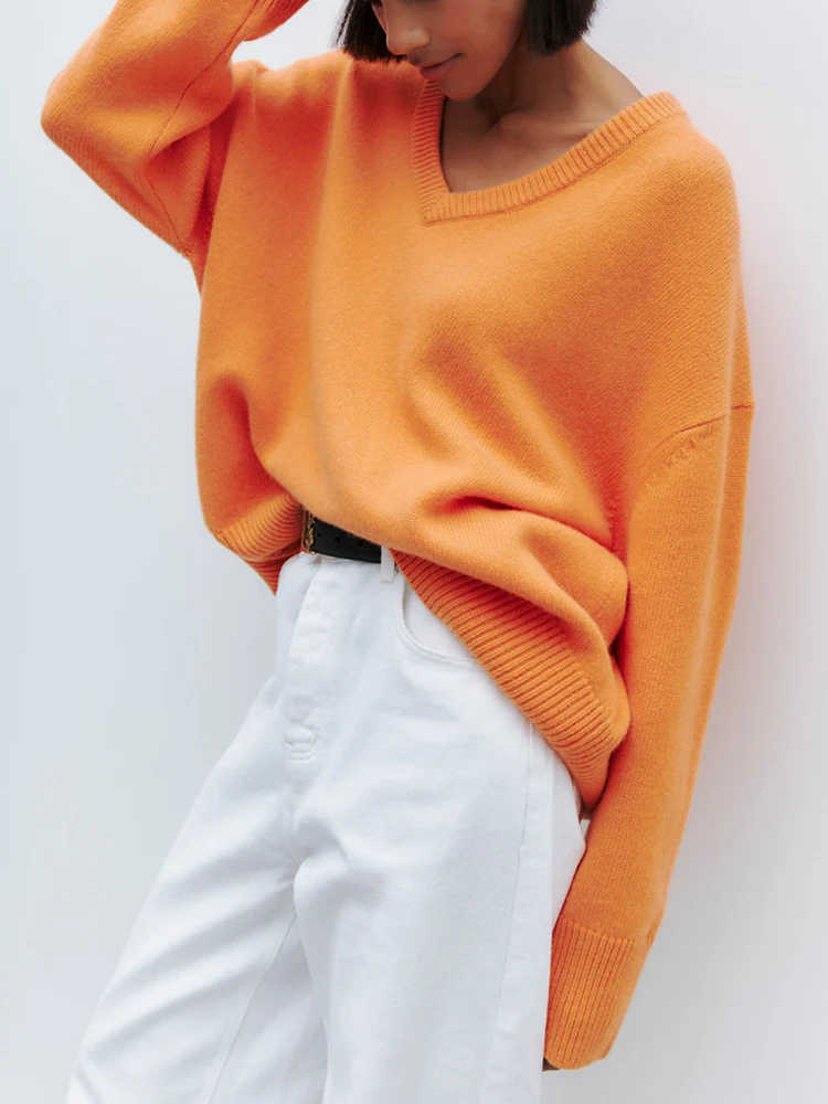 Новый Оранжевый женский джемпер 2023, осенние базовые свитера оверсайз с V-образным вырезом, Мягкий теплый вязаный свитер, толстые зимние пуловеры для женщин 2