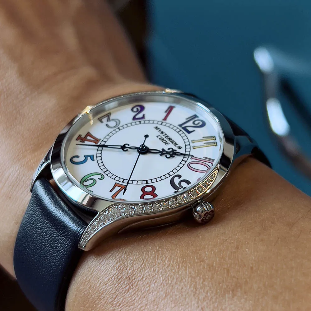 36 мм таинственный код со временем на спине серия Модный швейцарский кварцевый механизм Кожаный ремешок Унисекс, инкрустированный камнем, водонепроницаемый Reloj 2