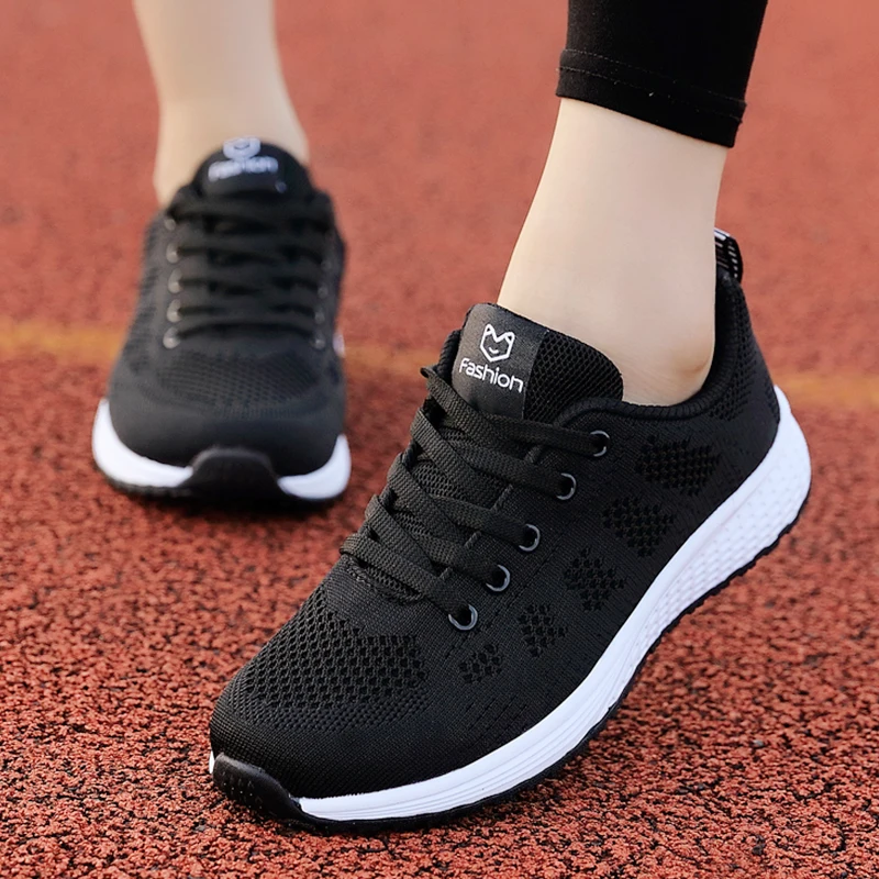 Дышащие женские кроссовки для бега, легкая противоскользящая женская спортивная обувь, уличные мягкие женские кроссовки, модные теннисные туфли на шнуровке 0